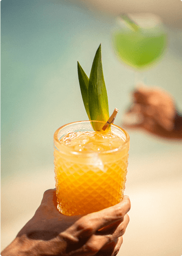 Verre de cocktail préparé avec la machine Kuantom